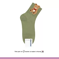 Kankoku韓國 卡通植絨領結小熊襪 * 墨綠色