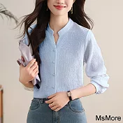 【MsMore】 棉布緹花V領襯衫新款休閒簡約質感薄款長袖短版# 121004 M 藍色