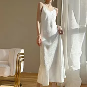 【MsMore】 長款吊帶連身裙女V領過膝內搭緹花氣質收腰顯瘦長洋裝# 121580 L 白色
