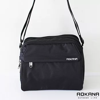 AOKANA奧卡納 MIT台灣製造 YKK拉鍊 時尚防潑水多隔層橫式側背包 (時尚黑) 02-011