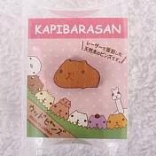 Kapibarasan 水豚君系列木製徽章(九款)。水豚君