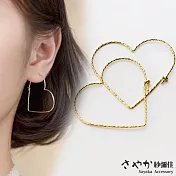 【Sayaka紗彌佳】925純銀時尚極簡麻花紋鏤空愛心耳環 -單一款式