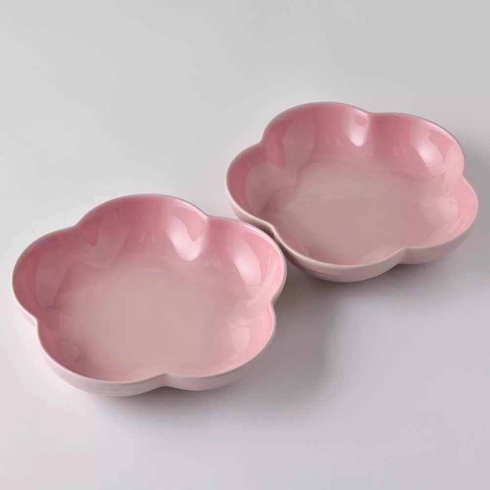 博客來 Le Creuset 花型盤中2入牛奶粉 博客來 Le Creuset 花型盤中2入牛奶粉