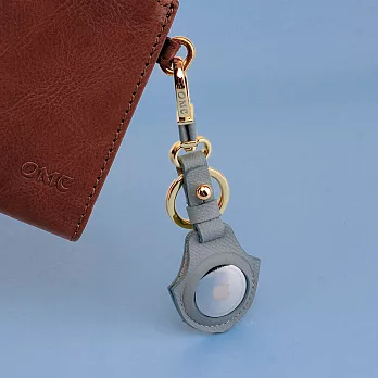 【OMC】AirTag 牛皮皮革保護套/鑰匙圈(灰藍)- 全開孔