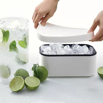 《LEKUE》附蓋蜂巢製冰盒(白) | 冰塊盒 冰塊模 冰模 冰格