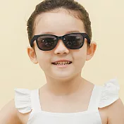 【ALEGANT】遊樂時尚3-8歲兒童專用輕量矽膠彈性太陽眼鏡/UV400偏光墨鏡 積木黑