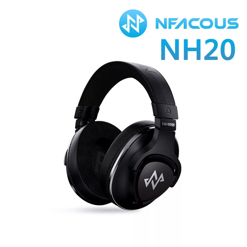NF Audio NH20 NF Audio NH20 是一款專業監聽耳罩耳機,採用40mm雙磁路雙腔體動圈單體,磁隙超高磁通密度達1.5Tesla。搭配高分子材料鍍鈹振膜與分割槽阻尼系統設計,提供超寬動態範圍與極低失真。封閉式專業監聽調校,確保音準與隔音效果。四極插頭設計,左右自由插接,提升使用靈活性。耳罩採用羊絨超細纖維材質,舒適耐用。附彈道尼龍硬殼收納盒,保護耳機不受損。適合音樂製作、混音及高解析度音訊聆聽。